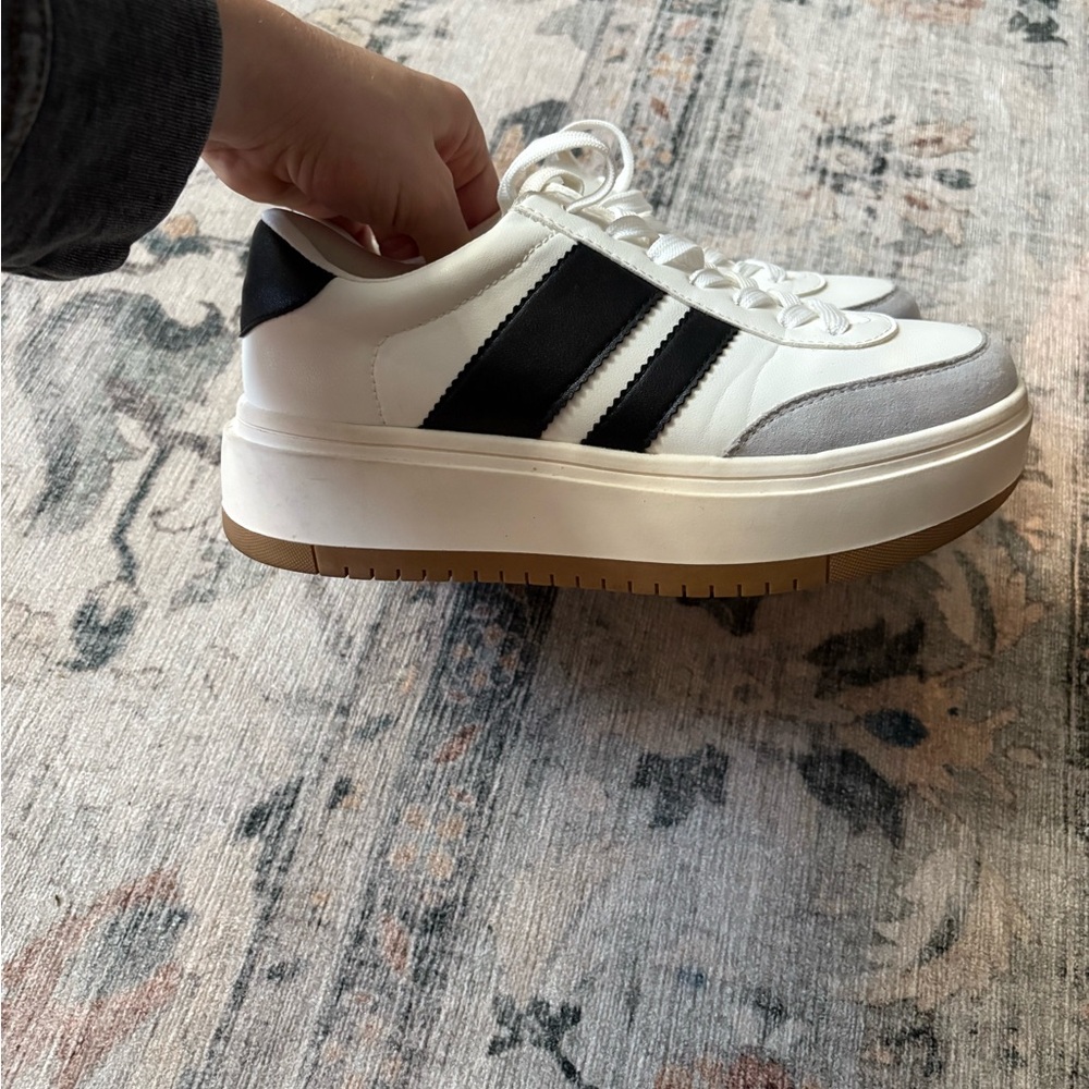Madden girl white and black platforms